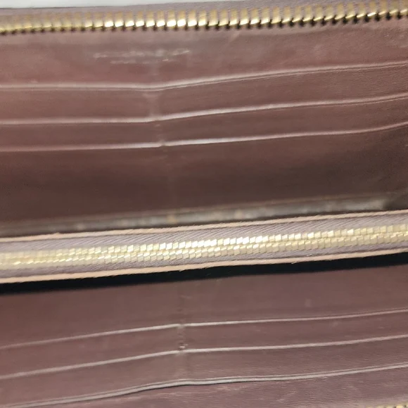 Authentic Bottega Venetta Intrecciato Woven Leather Wallet